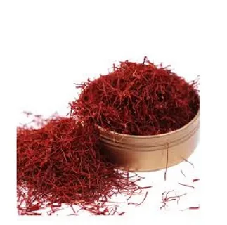 تصویر 2 از زعفران کادویی گلستان با ظاهر مرتب و بسته‌ بندی قابل هدیه